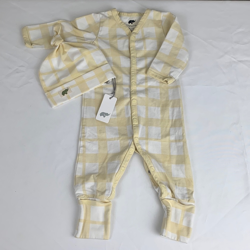 Monica and Andy long sleeve one piece with matching hat 3-6 month
